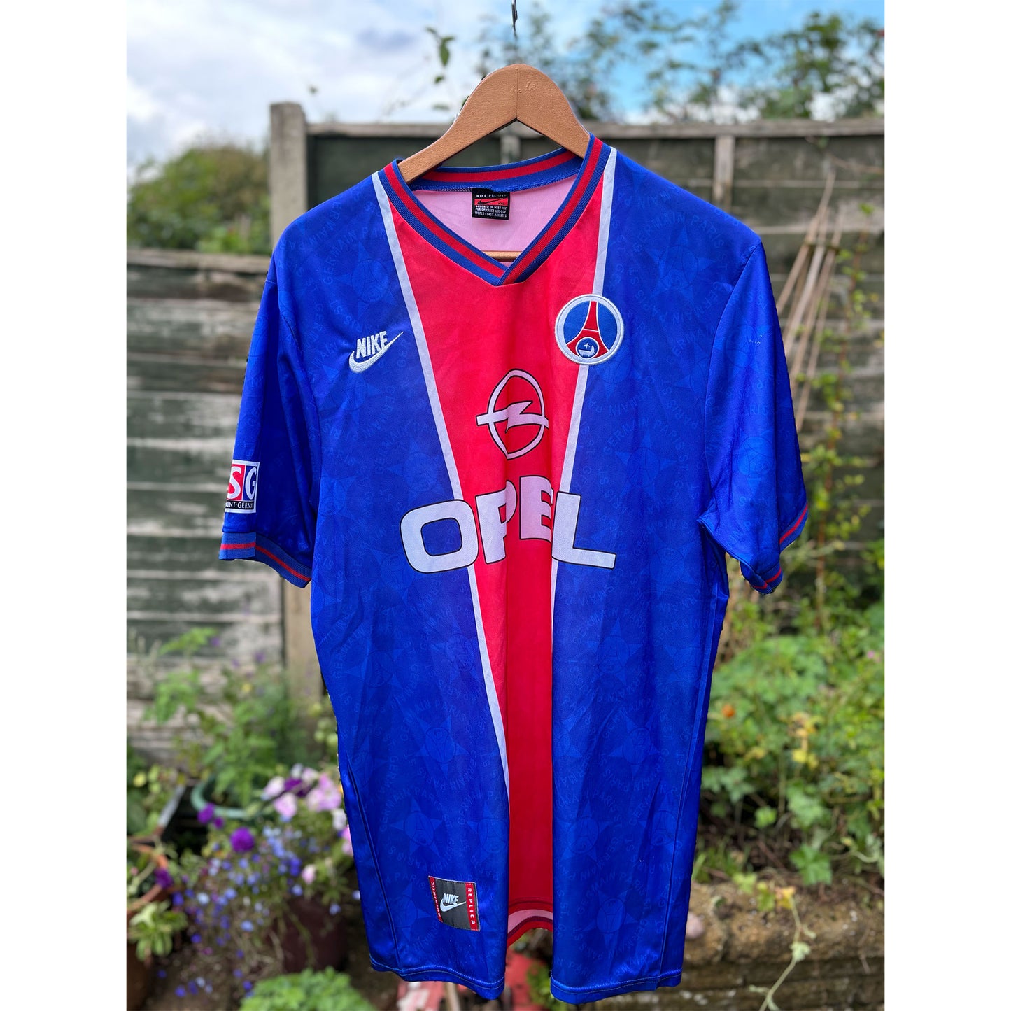 PSG 1995-96 Home Shirt - Nike - L